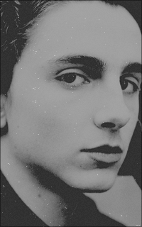 Timothée Chalamet RKFqQXNV_o