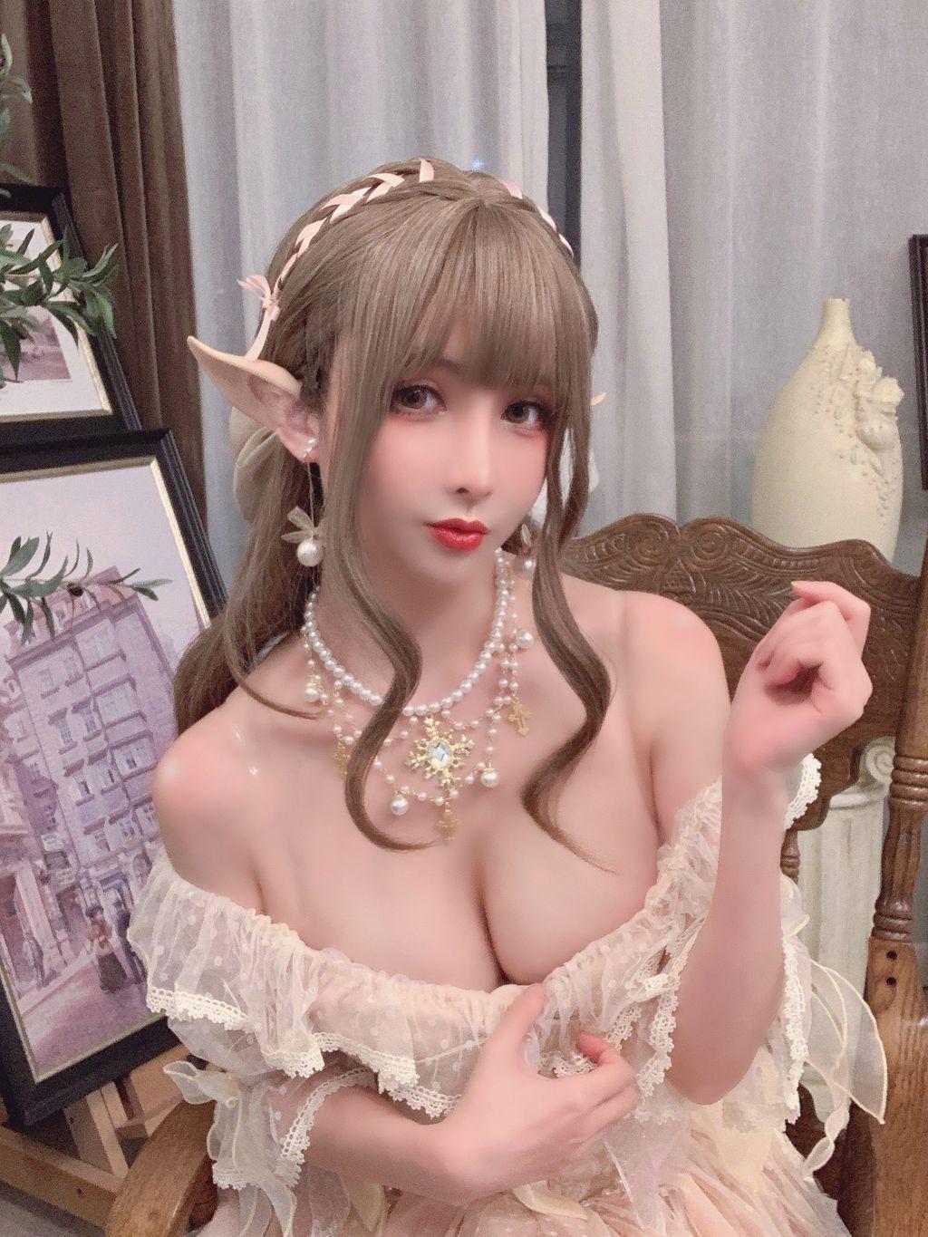 Coser@rioko凉凉子 Vol.043: 精灵姐姐 (31 photos )(31)