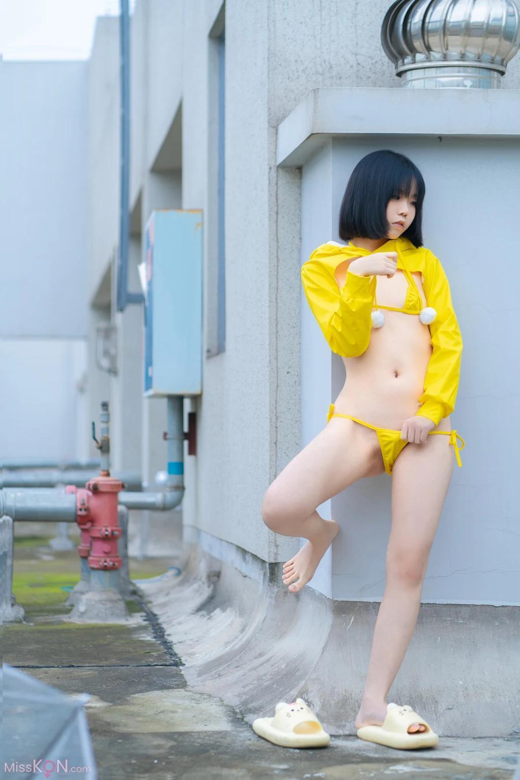 Coser@一只小栗奈: 天台小雨衣 (169 photos )(26)