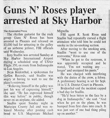 1989.08.31 - Arizona Daily Star - Rock guitar player freed on bail (Izzy) NC2lxHo0_o