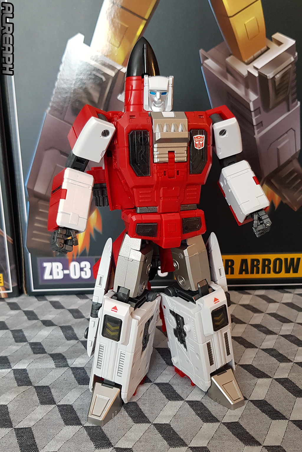 [Zeta Toys] Produit Tiers ― Kronos (ZB-01 à ZB-05) ― ZB-06|ZB-07 Superitron ― aka Superion - Page 4 YlzdhcCp_o