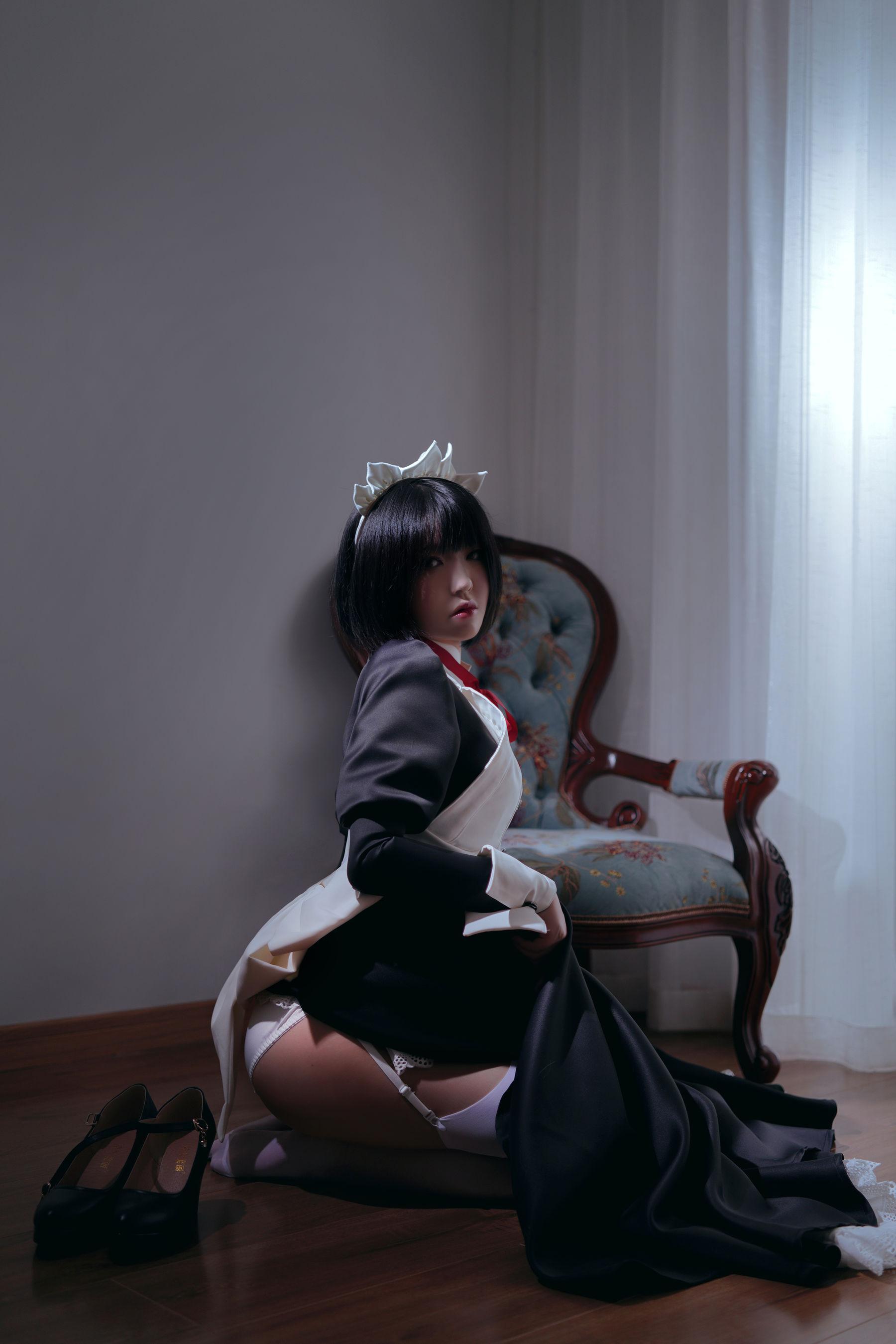 [美女Coser] 半半子 《 嫌パン メイド》 写真集(34)