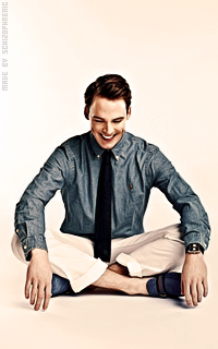 Sam Claflin RYlwo6Bg_o