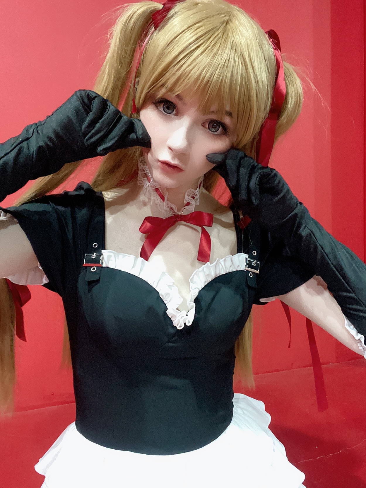 ᑕ ᑐ HirariAnn - Gothic Asuka 2025