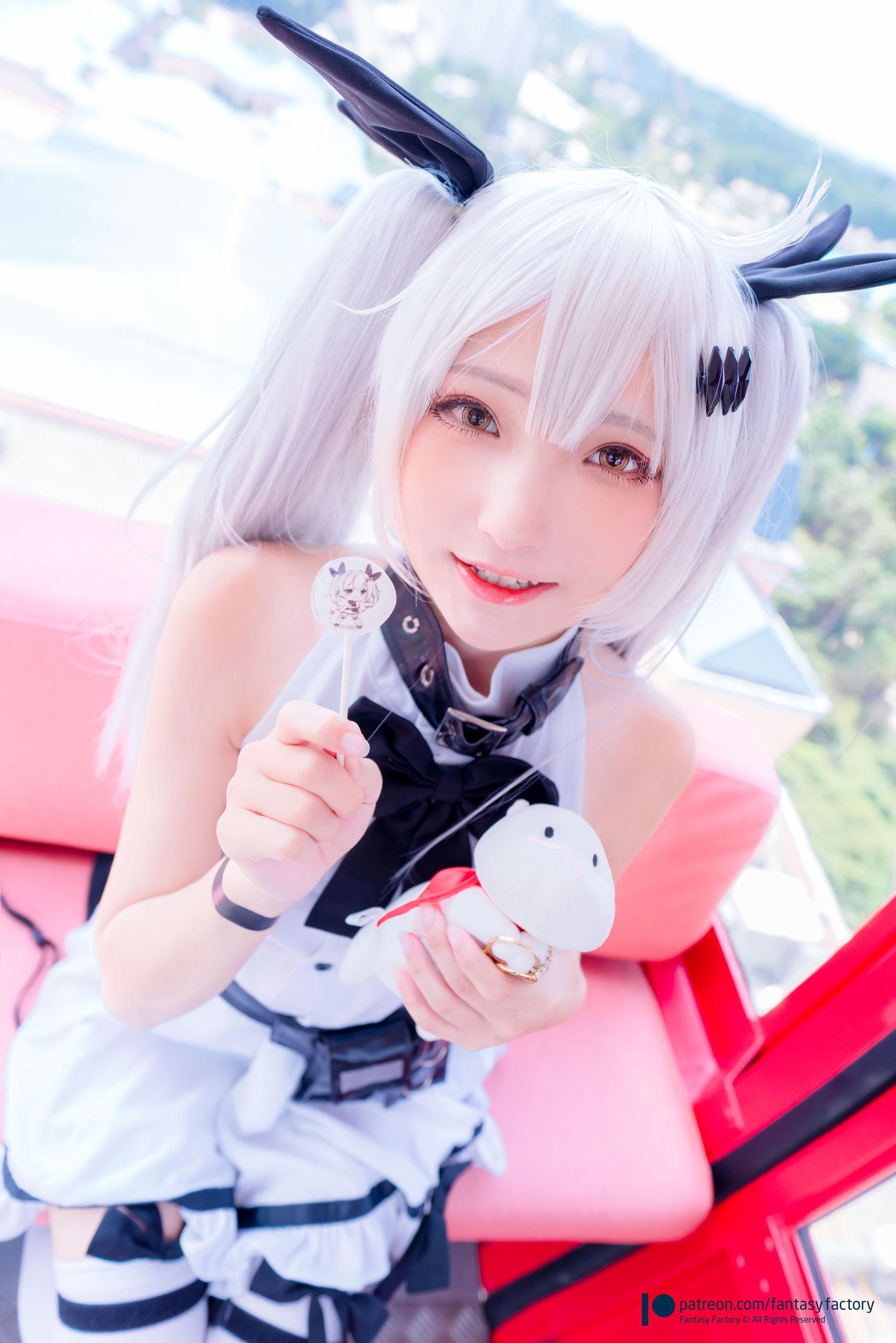 [Cosplay] 小丁 《Fantasy Factory》 黑白 薄纱 网袜 写真集(19)