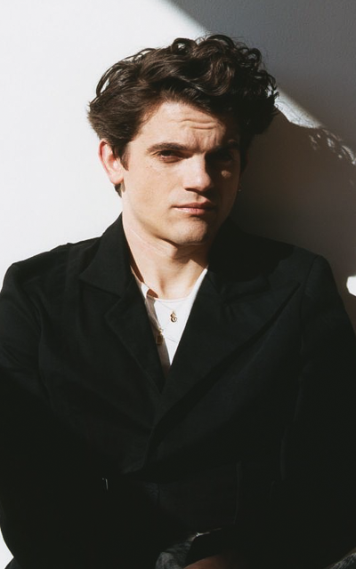 Edward Bluemel E2C1lSkx_o