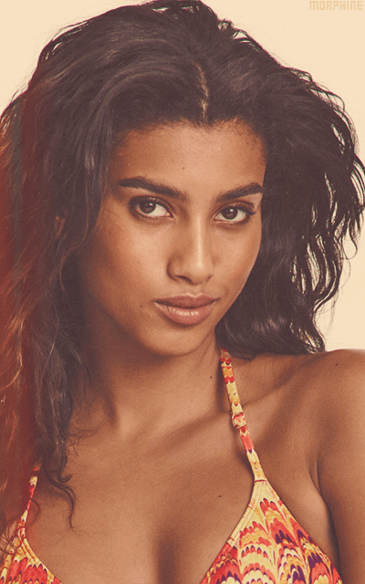 Imaan Hammam SCzQKRbG_o