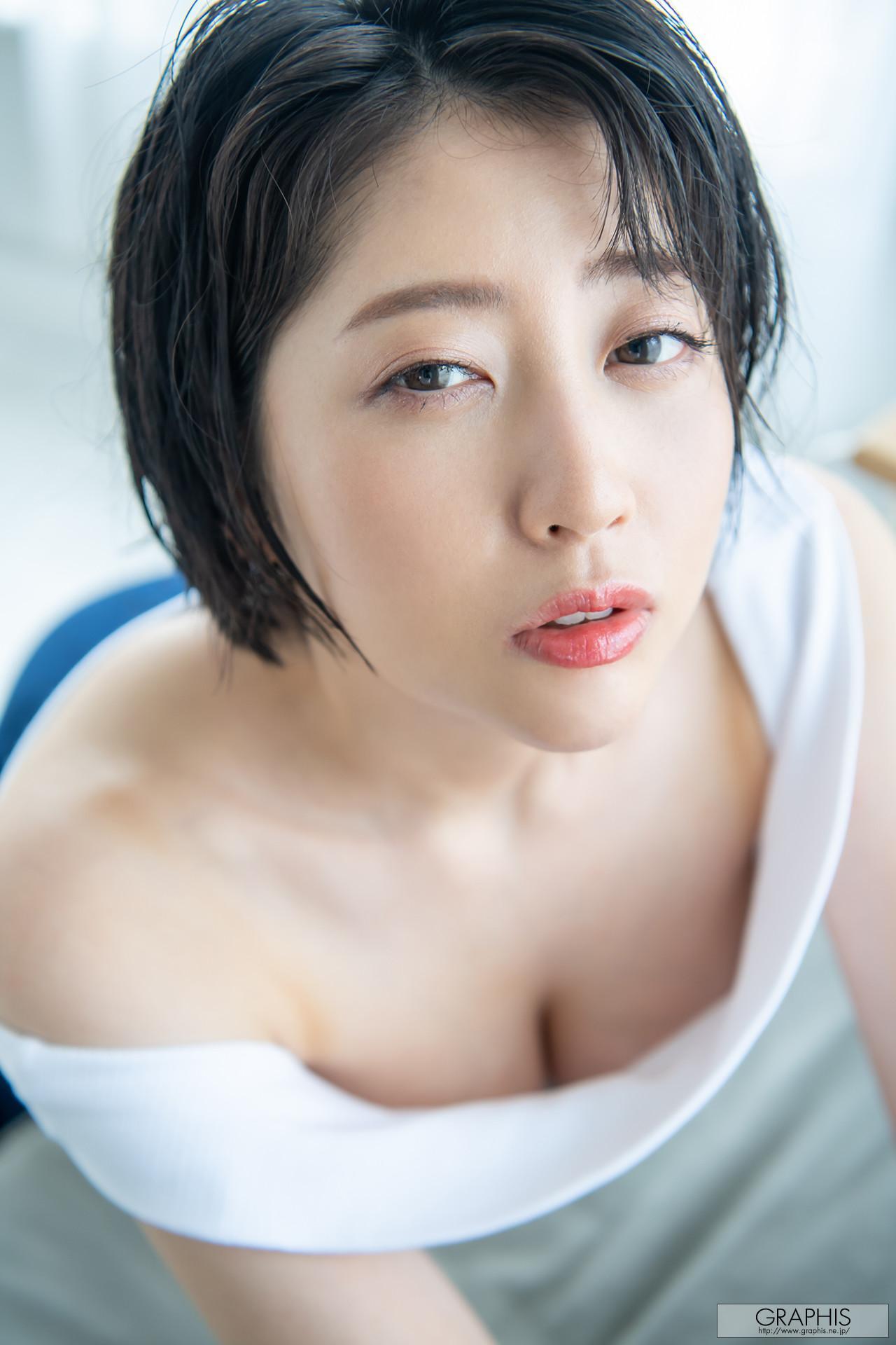 Hibiki Natsume 夏目響, [Graphis] Gals 「Sounds Cute!!」 Vol.02(8)