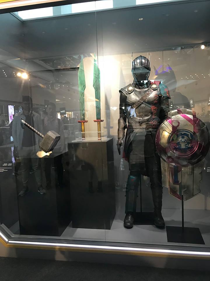 Exhibition Hot Toys : Avengers - Infinity Wars  - Page 2 8Mx01pus_o