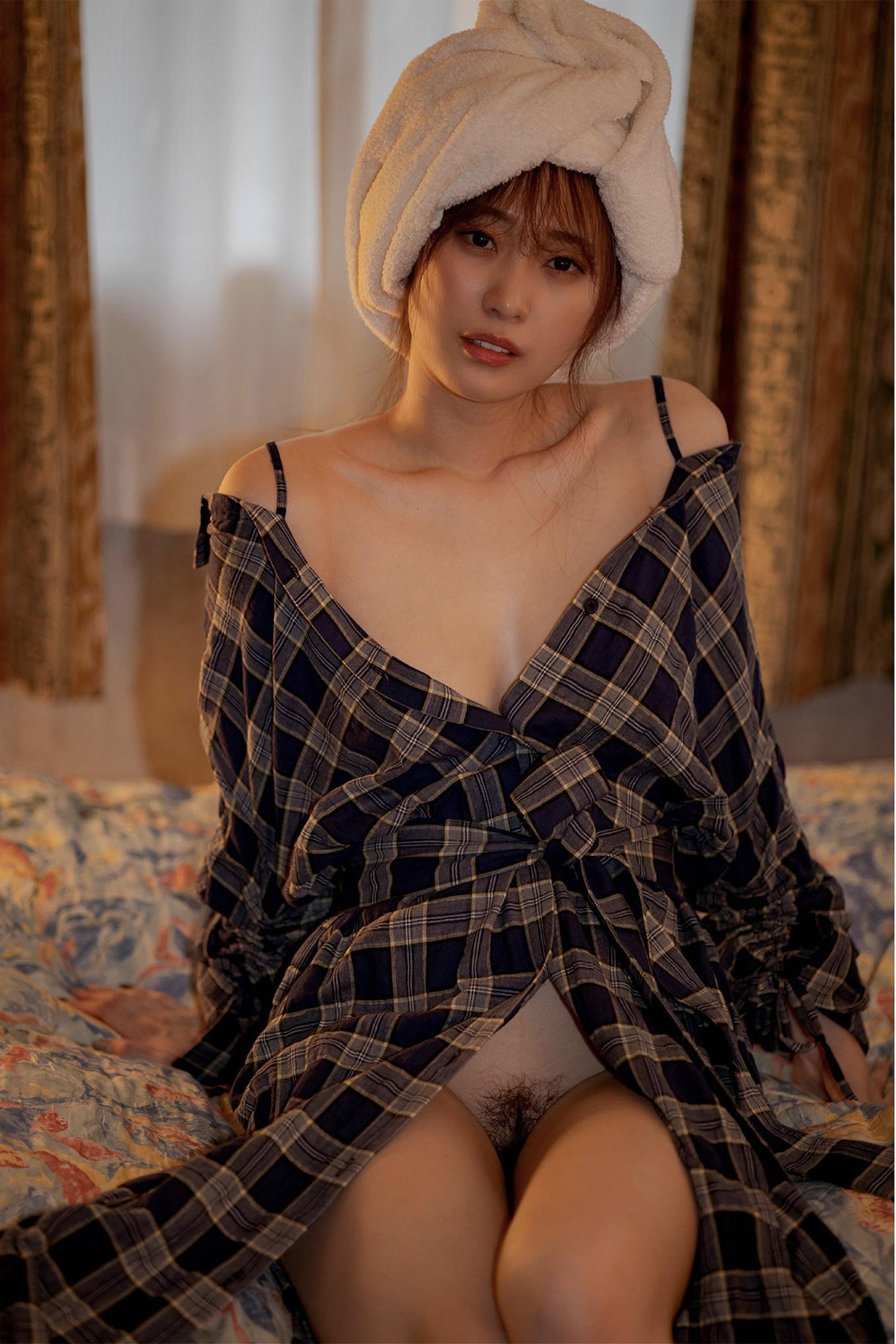 Akari Mitani 美谷朱里, アサ芸SEXY女優写真集 『RavishⅡ』 Set.03(1)