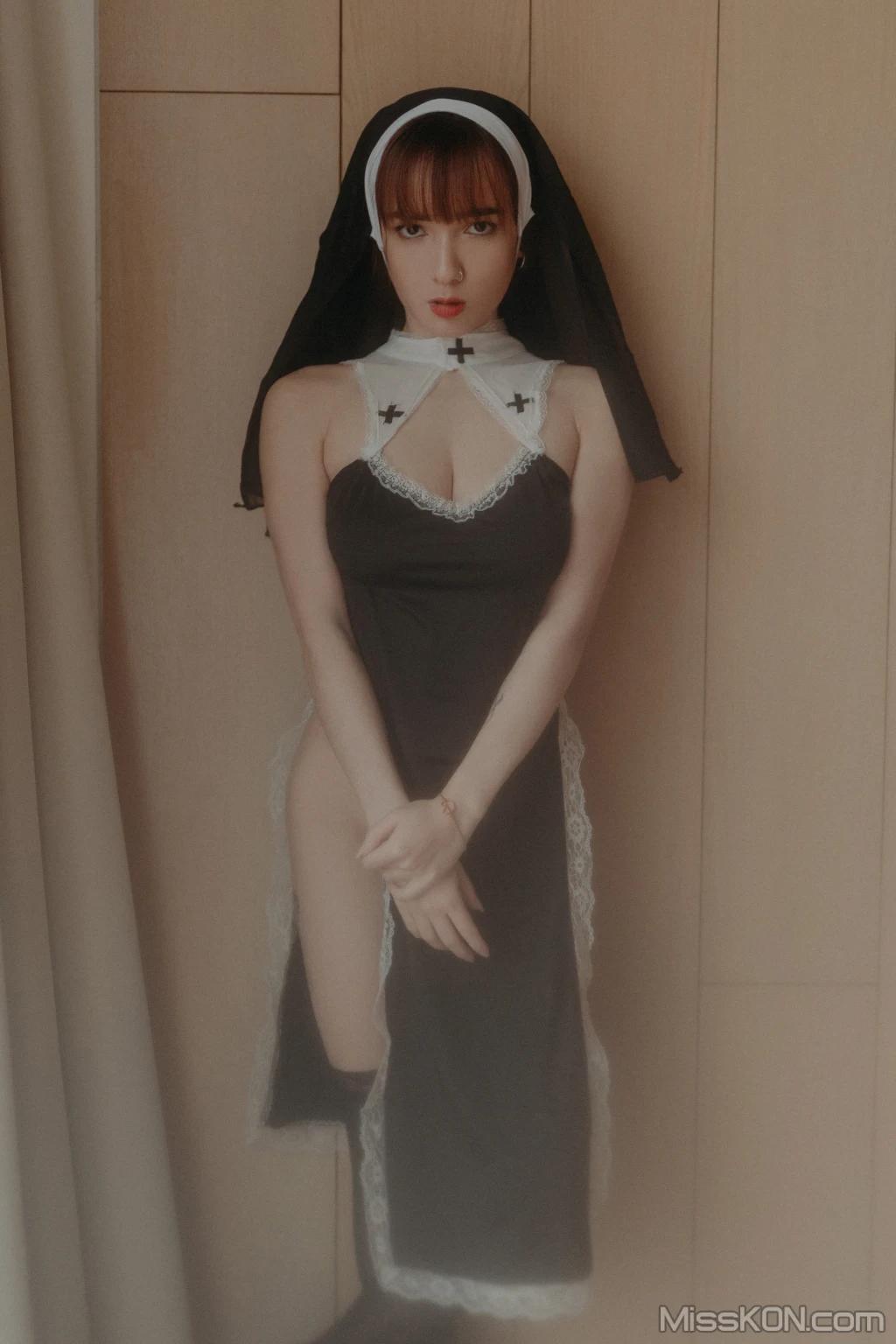 [DCP snaps] Vanessa: Vol.10 Halloween Nun (78 photos)(77)