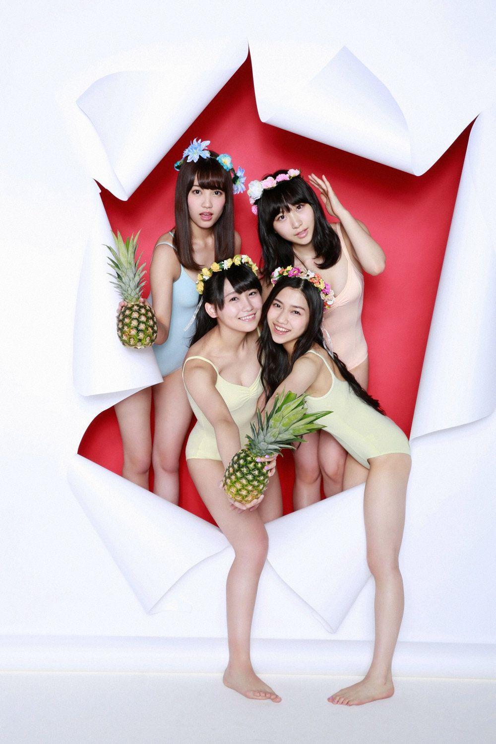 AKB48成员(小嶋真子、加藤玲奈、田野優花、高橋朱里)《18歳のAKB48》写真集 [YS Web] Vol.657(39)