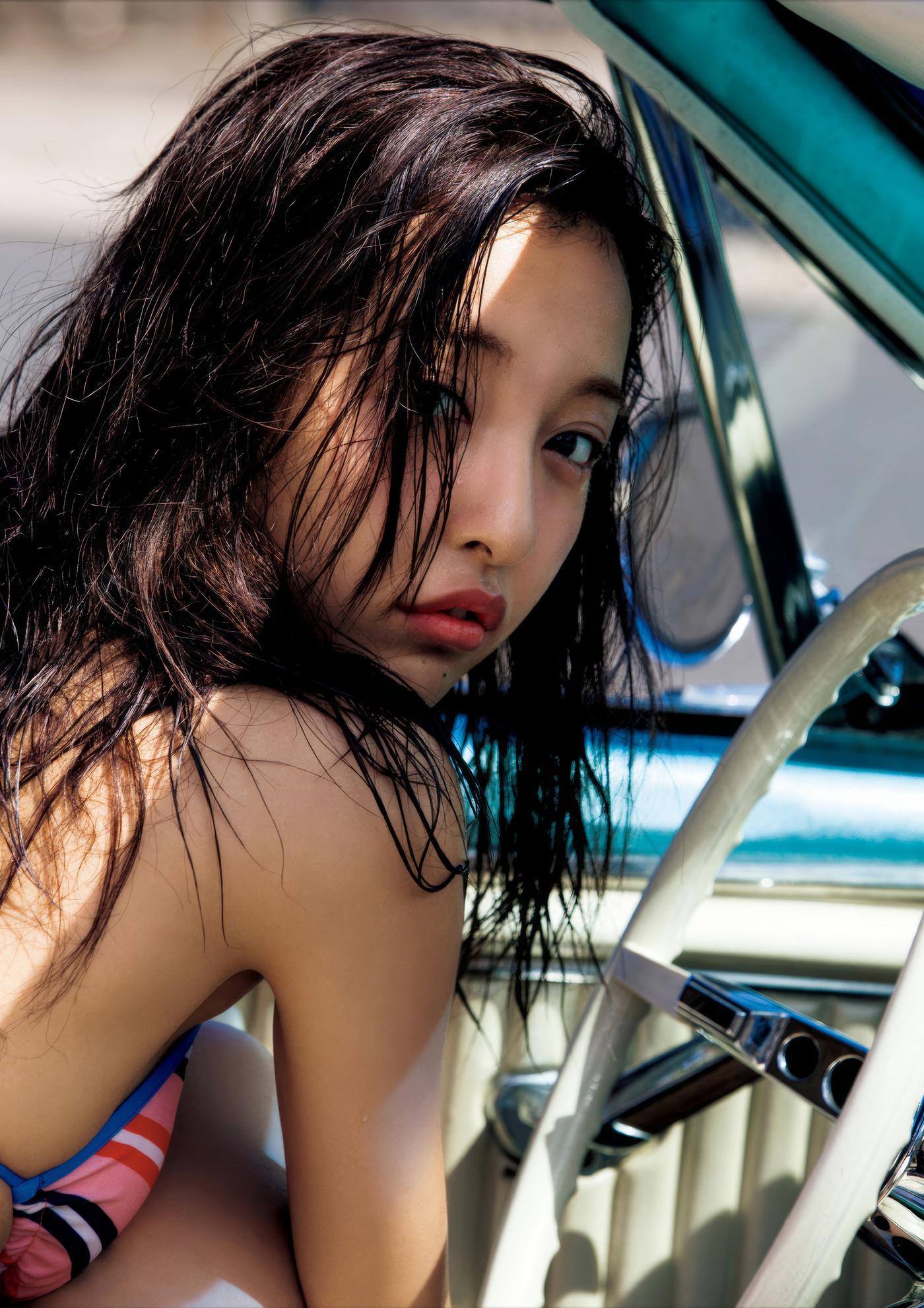 Tomomi Itano 板野友美, 写真集 「release」 Set.03(33)