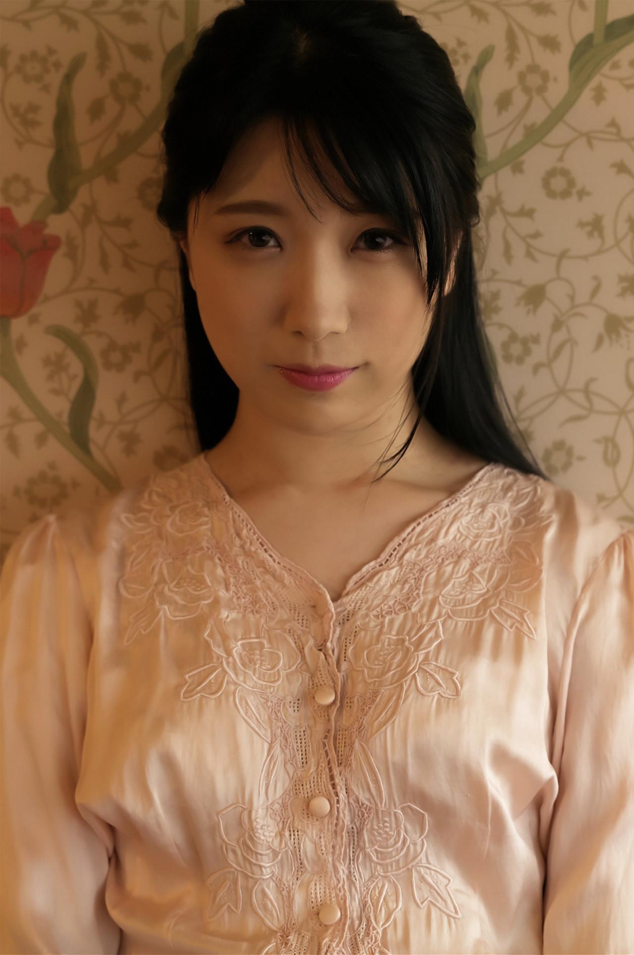Mihina Nagai みひな, ヌード写真集 「雛～あの夏、儚げで可憐な君と～」 Set.03(4)