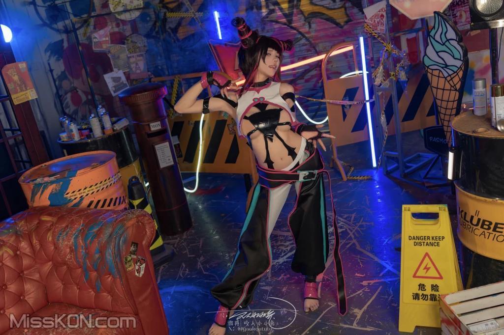Coser@黏黏团子兔: 街霸 韩蛛俐 (81 photos )(18)