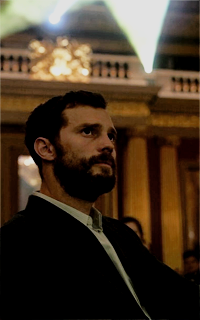 Jamie Dornan VblRzBMW_o