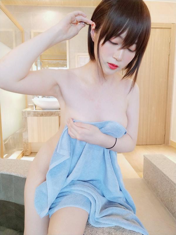 Coser小姐姐白银-和服温泉写真(9)