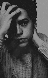 Cole Sprouse HOkAPihd_o