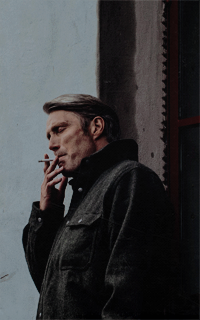 Mads Mikkelsen SqGYON5T_o