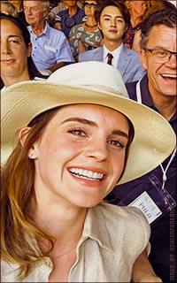 Emma Watson - Page 13 QShW8gd1_o