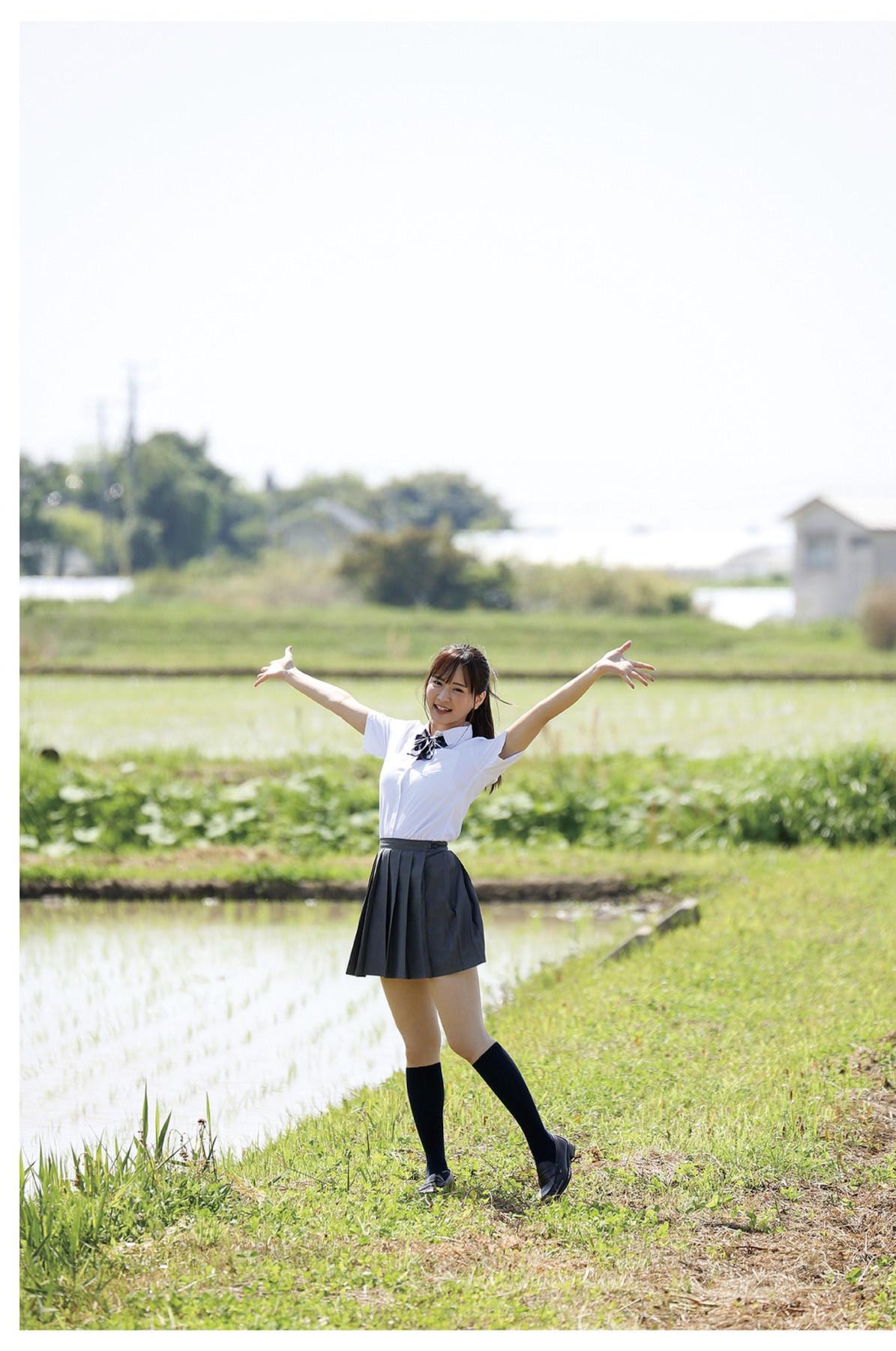Narumi Hirose 広瀬なるみ, ヌード写真集 『風に包まれて』 Set.06(9)