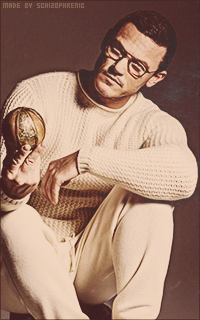 Luke Evans O6M5MUoS_o