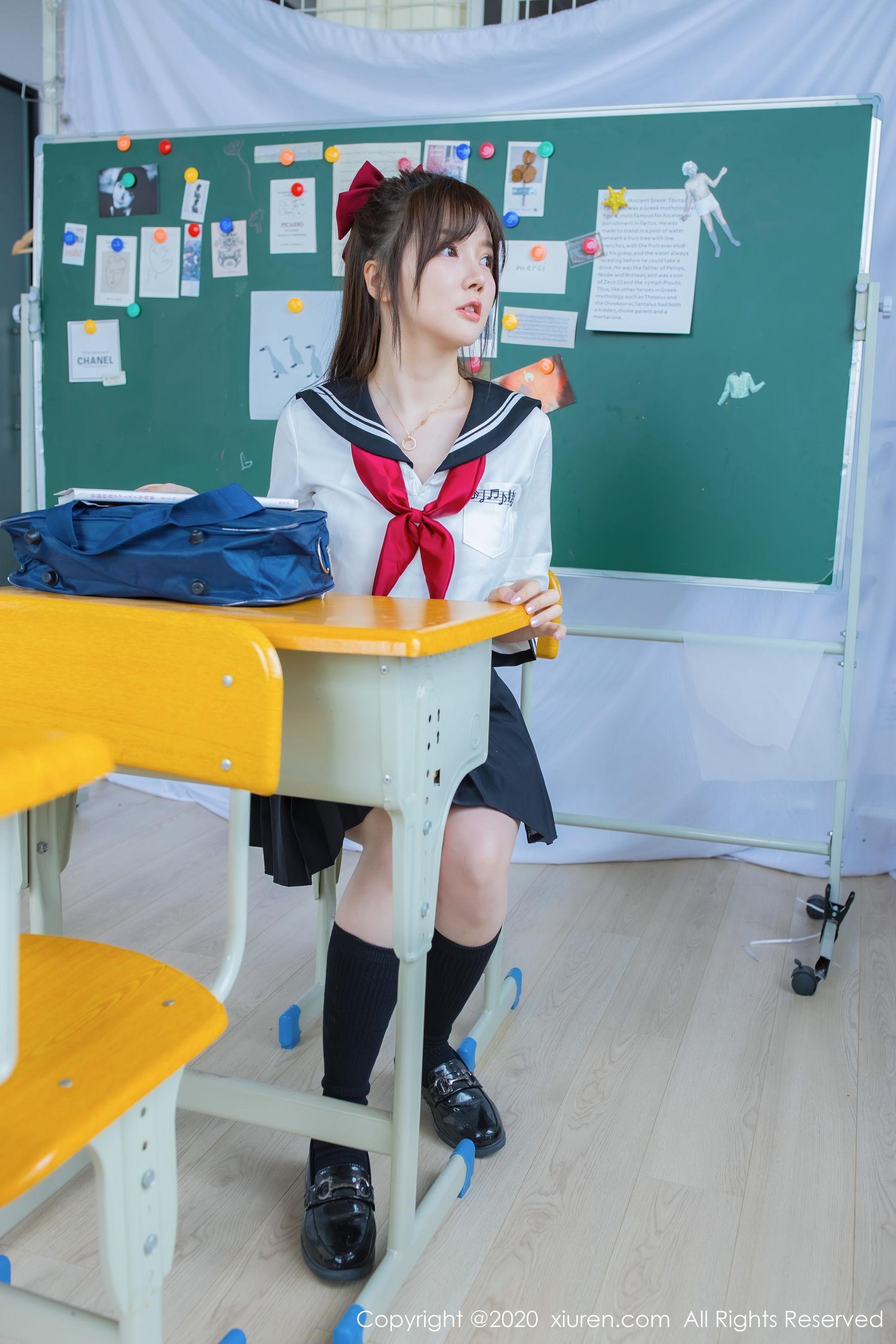 [秀人XiuRen] No.2193 糯美子Mini 《学生服主题》 写真集(3)