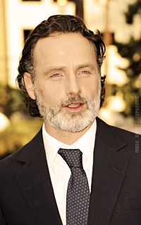 Andrew Lincoln - Page 2 AlvqIuyS_o