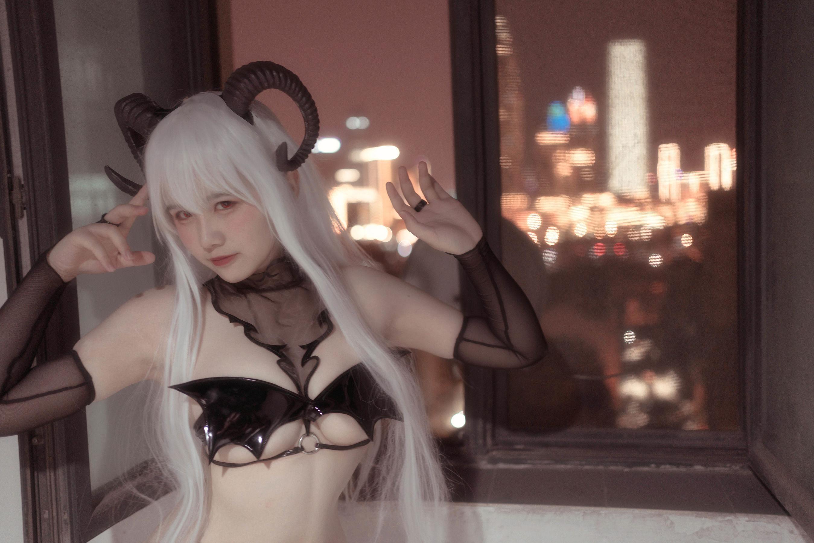 [Cosplay] 七月喵子 – 妈妈子 魅魔 写真套图(22)