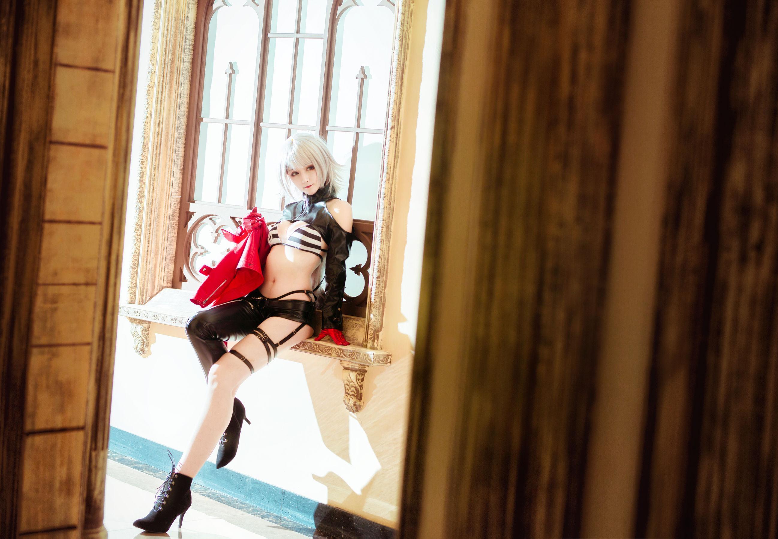 [美女Coser] yui金鱼 《贞德》 写真集(9)