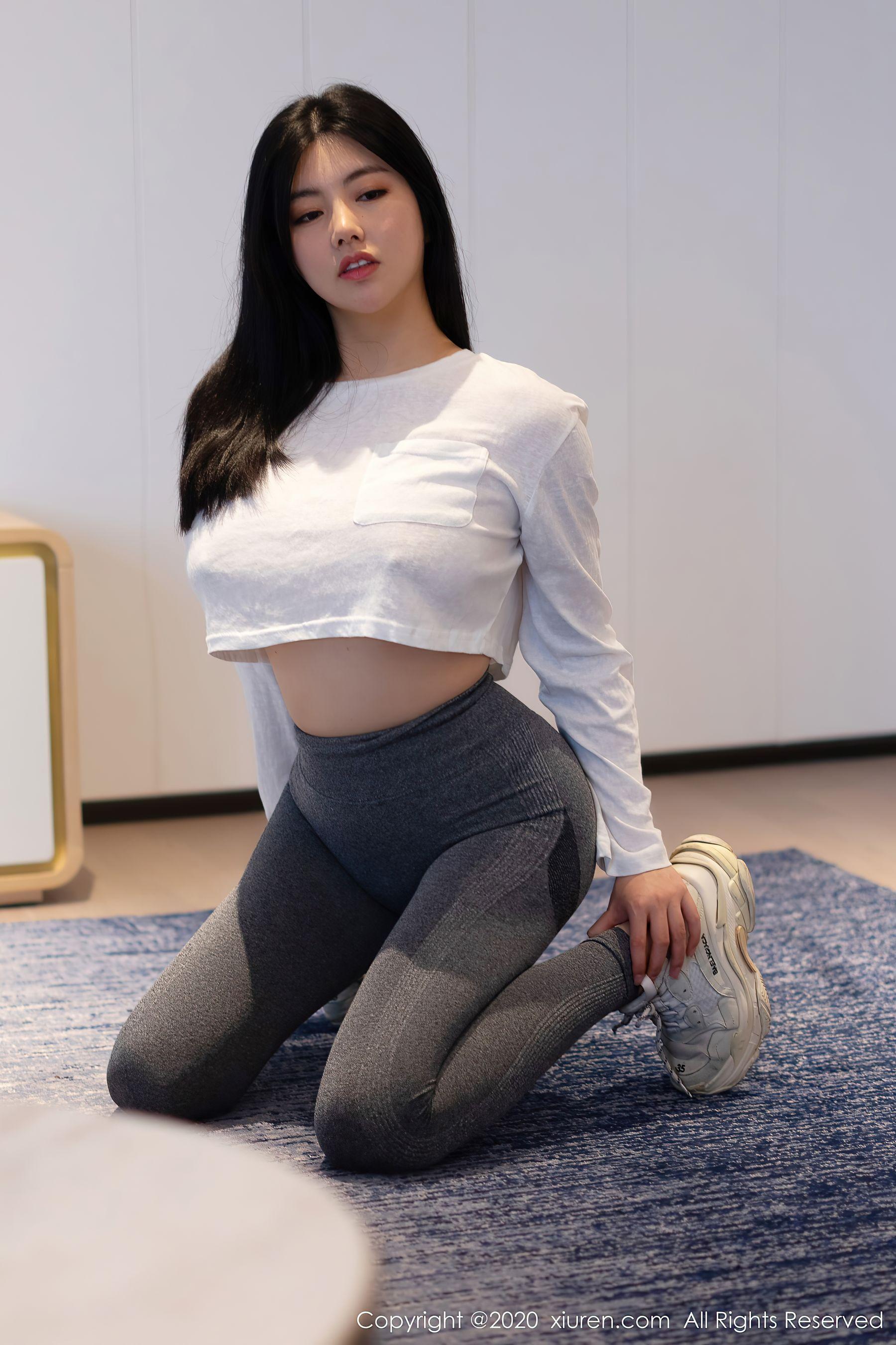 [秀人XIUREN] No.2863 娜露Selena – 健身房里的魔鬼身材(12)