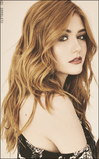 Katherine McNamara UAko0mUw_o