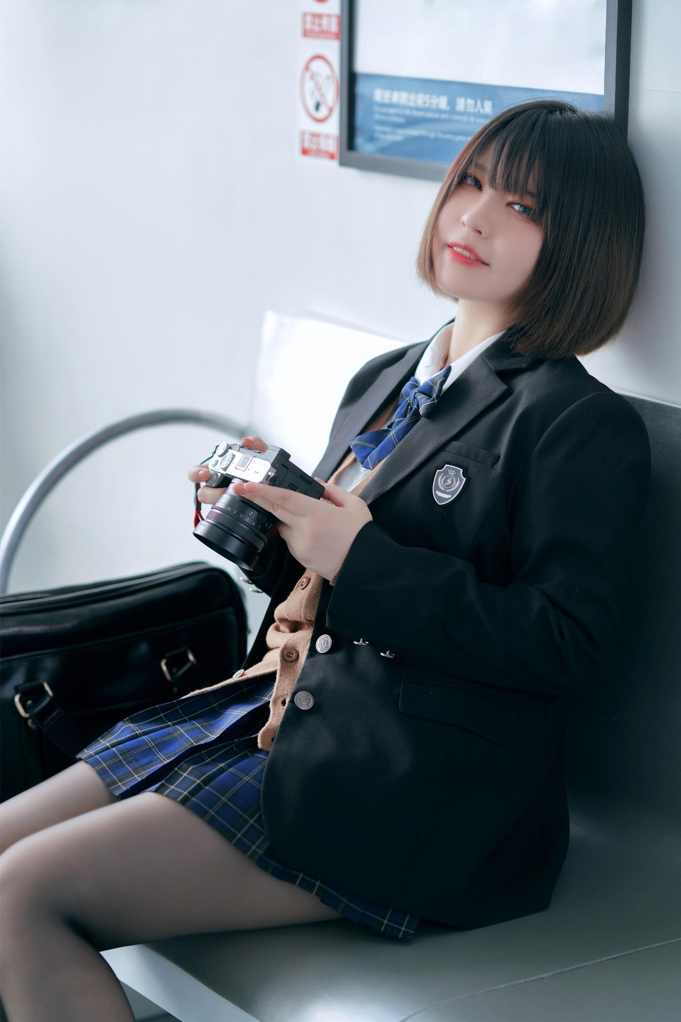 Cosplay 半半子Banbanko 彼女の制服(15)