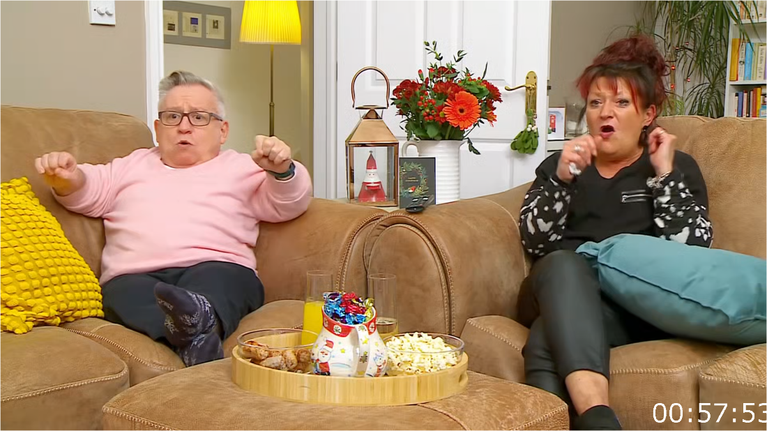 Gogglebox [S22E16] Gogglebox Festive Special [1080p] (x265) VDDd4KnW_o