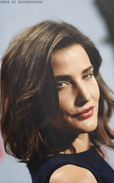 Cobie Smulders J8ZBspRV_o