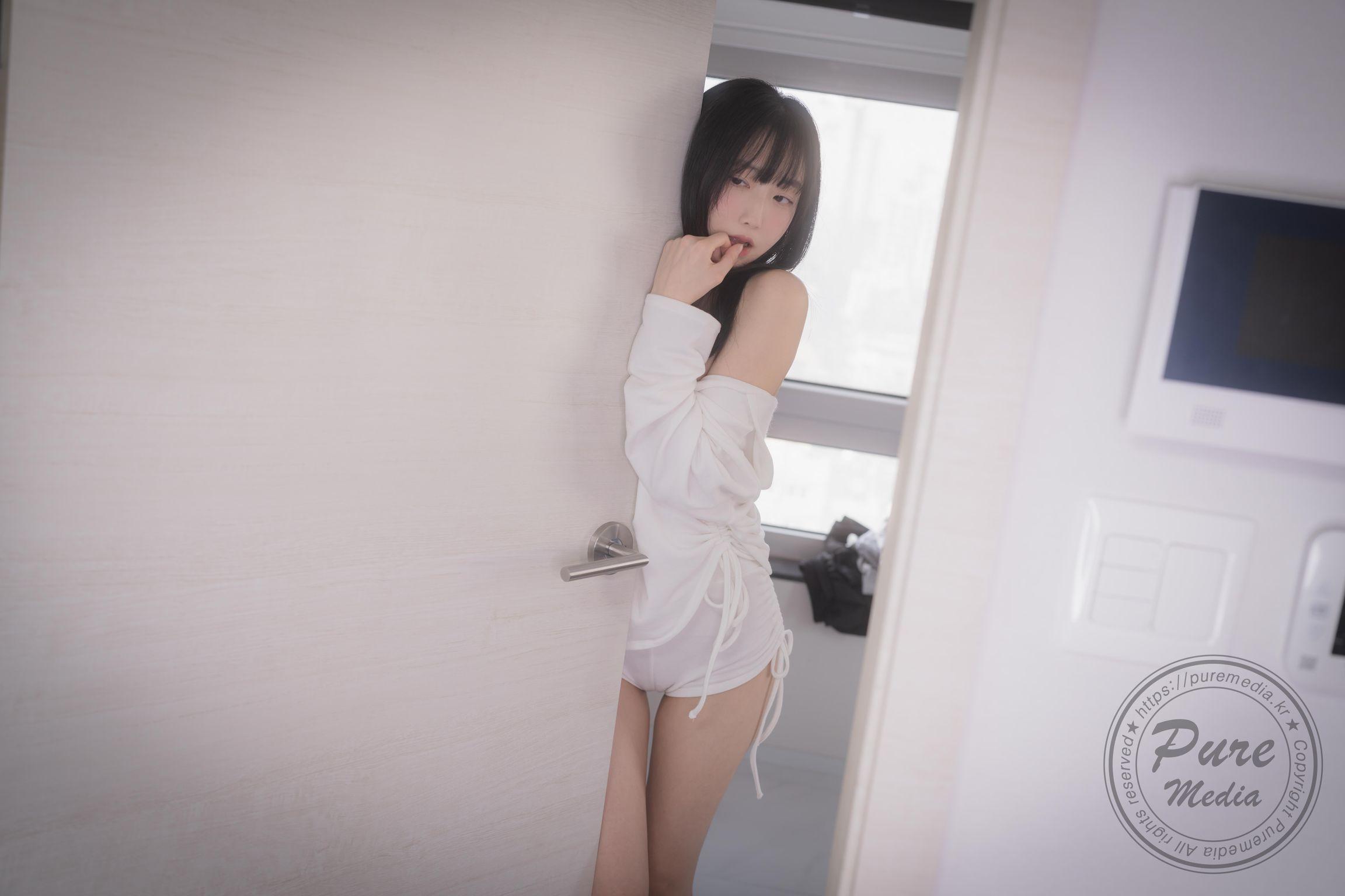 Pure Media Vol.279: Hina (히나) – Secret Tutoring With Slut Girl (192 photos)(54)