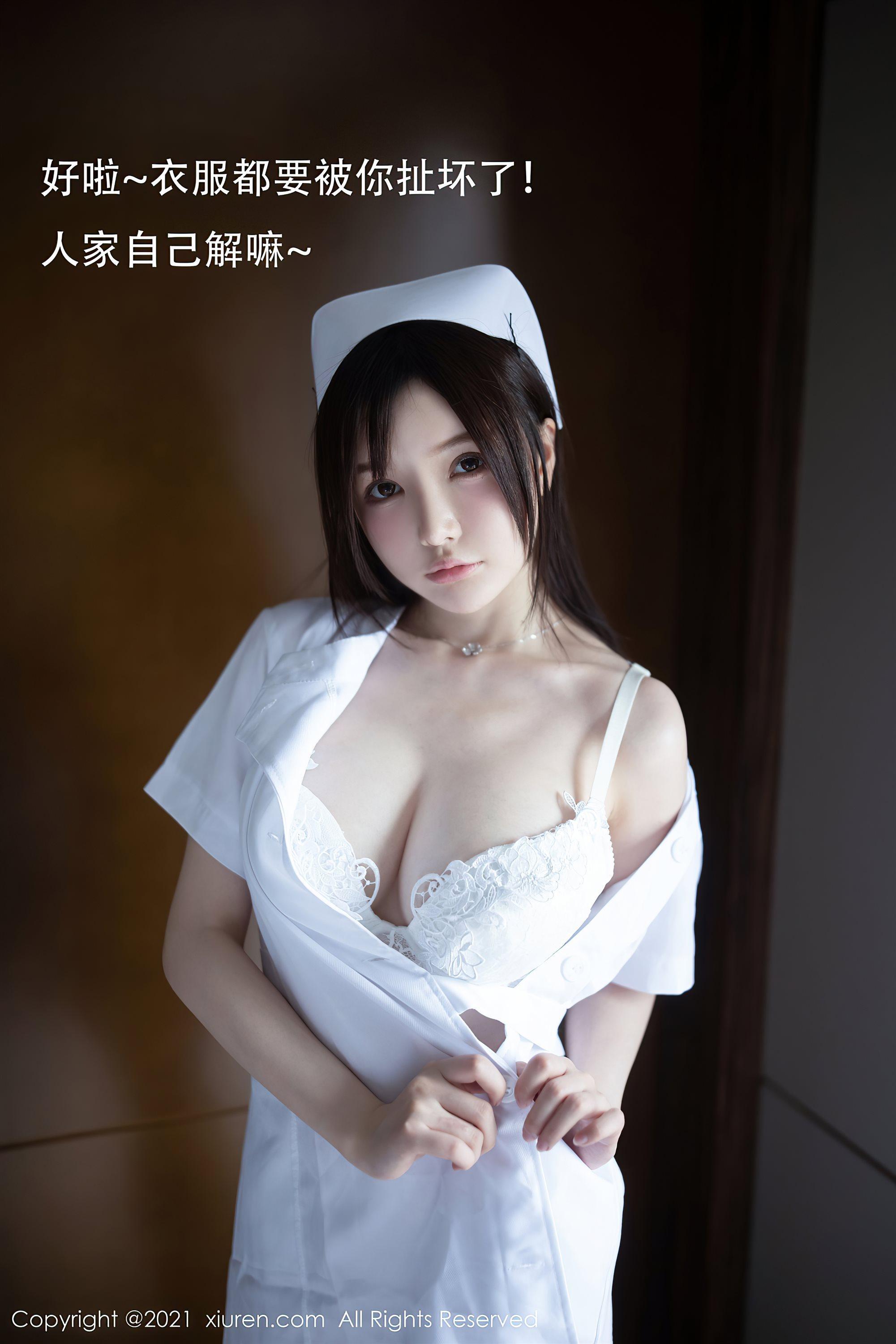 [XiuRen秀人网]No.3114 女神糯美子Mini洁白护士制服主题私房蕾丝内衣秀豪乳翘臀诱惑写真(30)