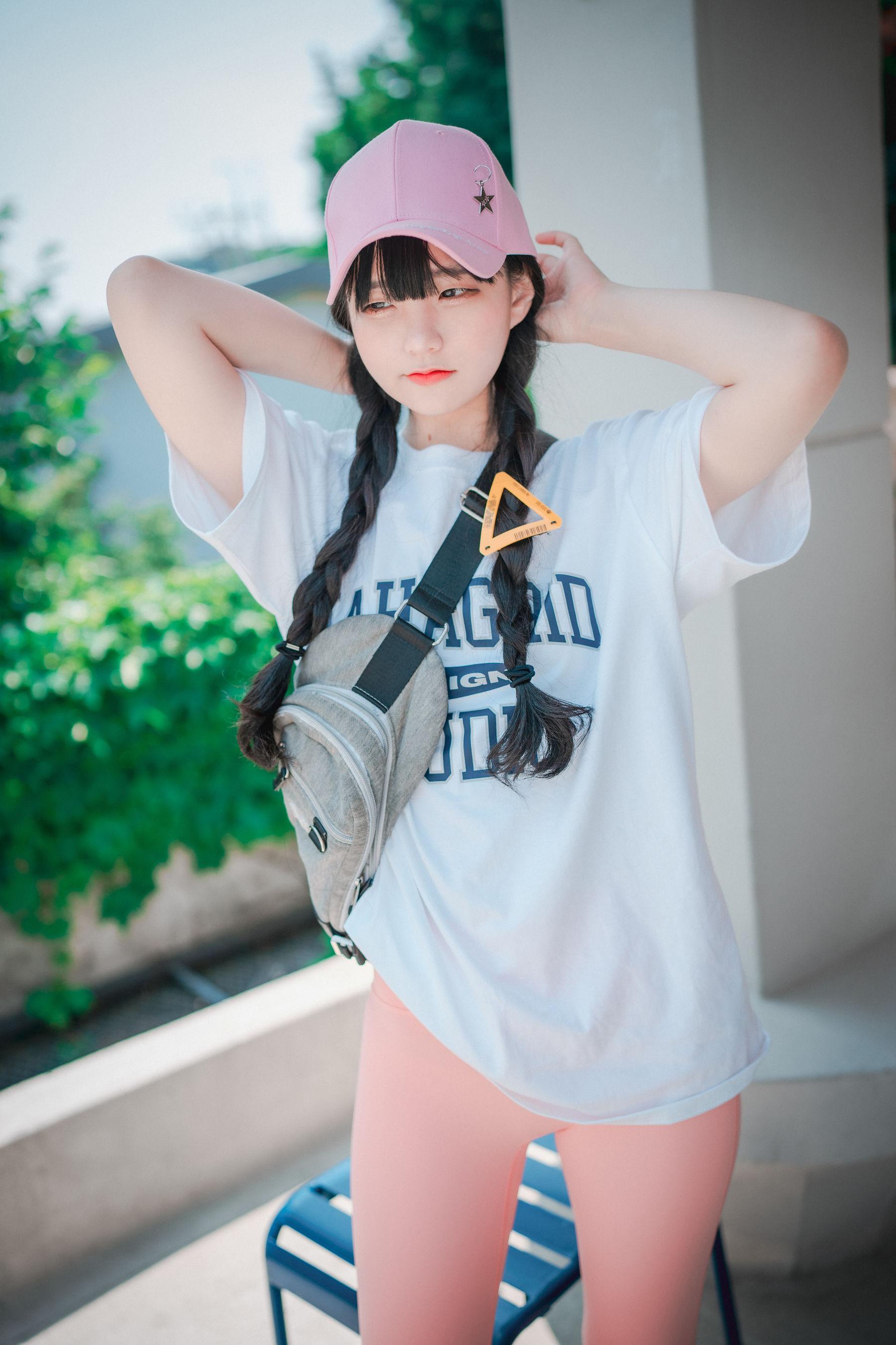 [DJAWA] Jenny – Loose and Tight Pink 写真套图(31)