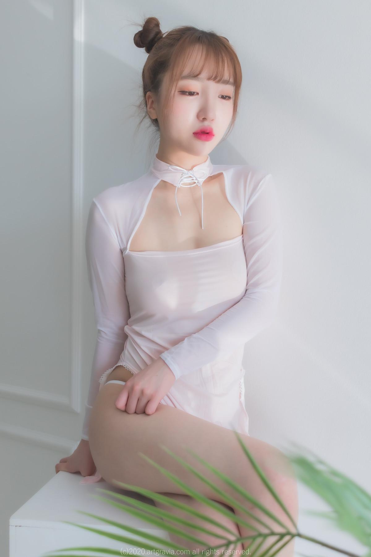 Son Yeeun 손예은, ArtGravia Vol.188 Photobook Set.01(33)