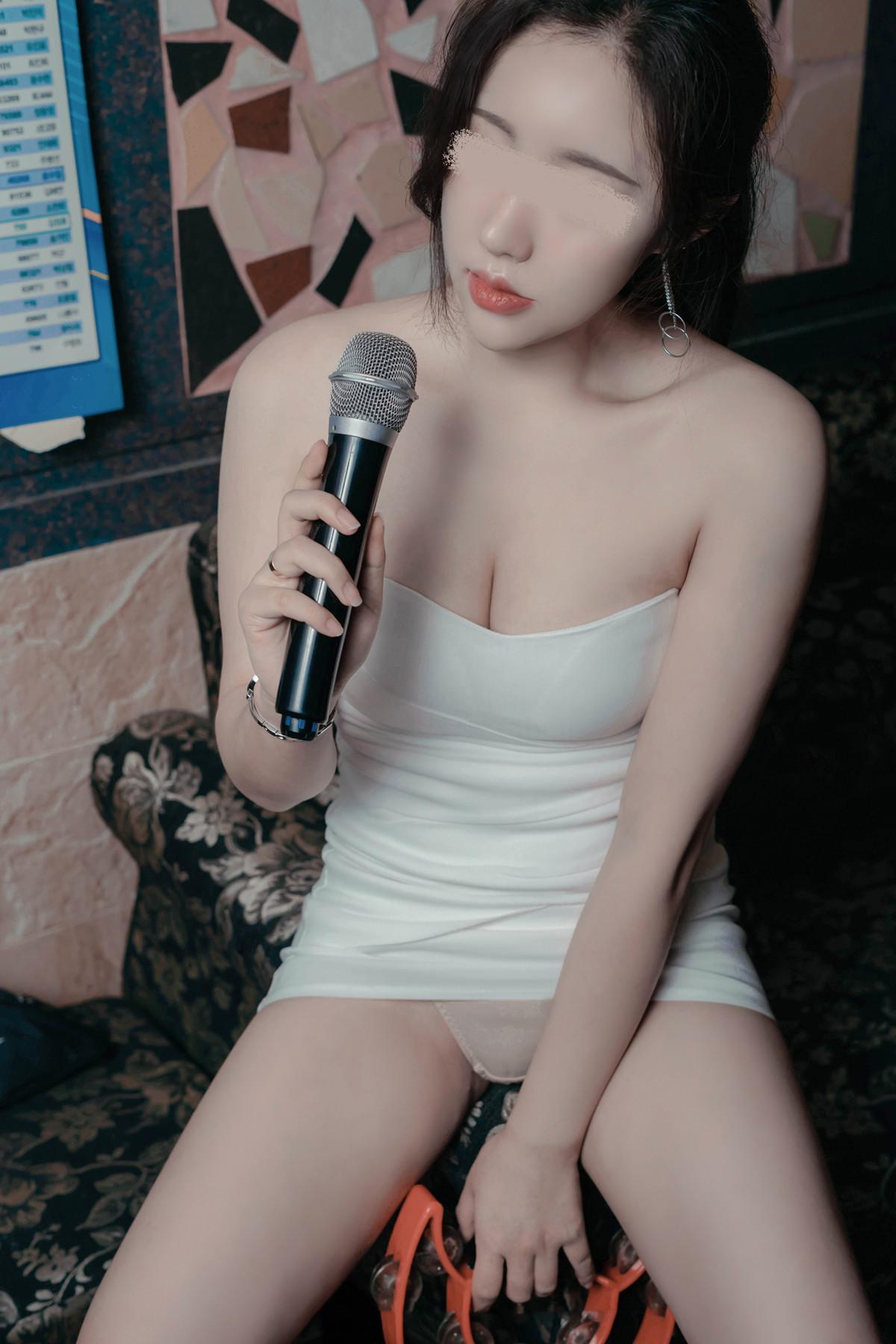 Cony 코니, PUSSYLET Vol.33 ‘Nude Karaoke’ Set.01(21)