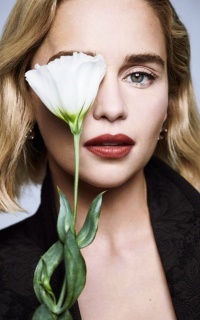 blondynka - Emilia Clarke Lc3yk6Tv_o