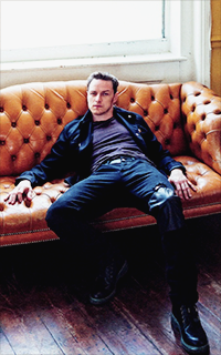 James McAvoy GxDKK6vi_o