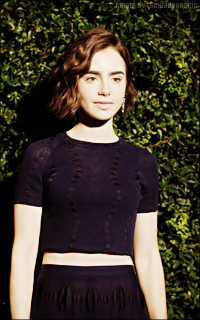 Lily Collins - Page 3 ARfyEEOt_o