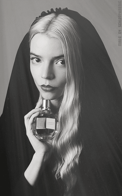 Anya Taylor-Joy DKm0GzjJ_o