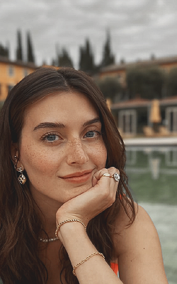 Jessica Clements Ld1VDYLq_o