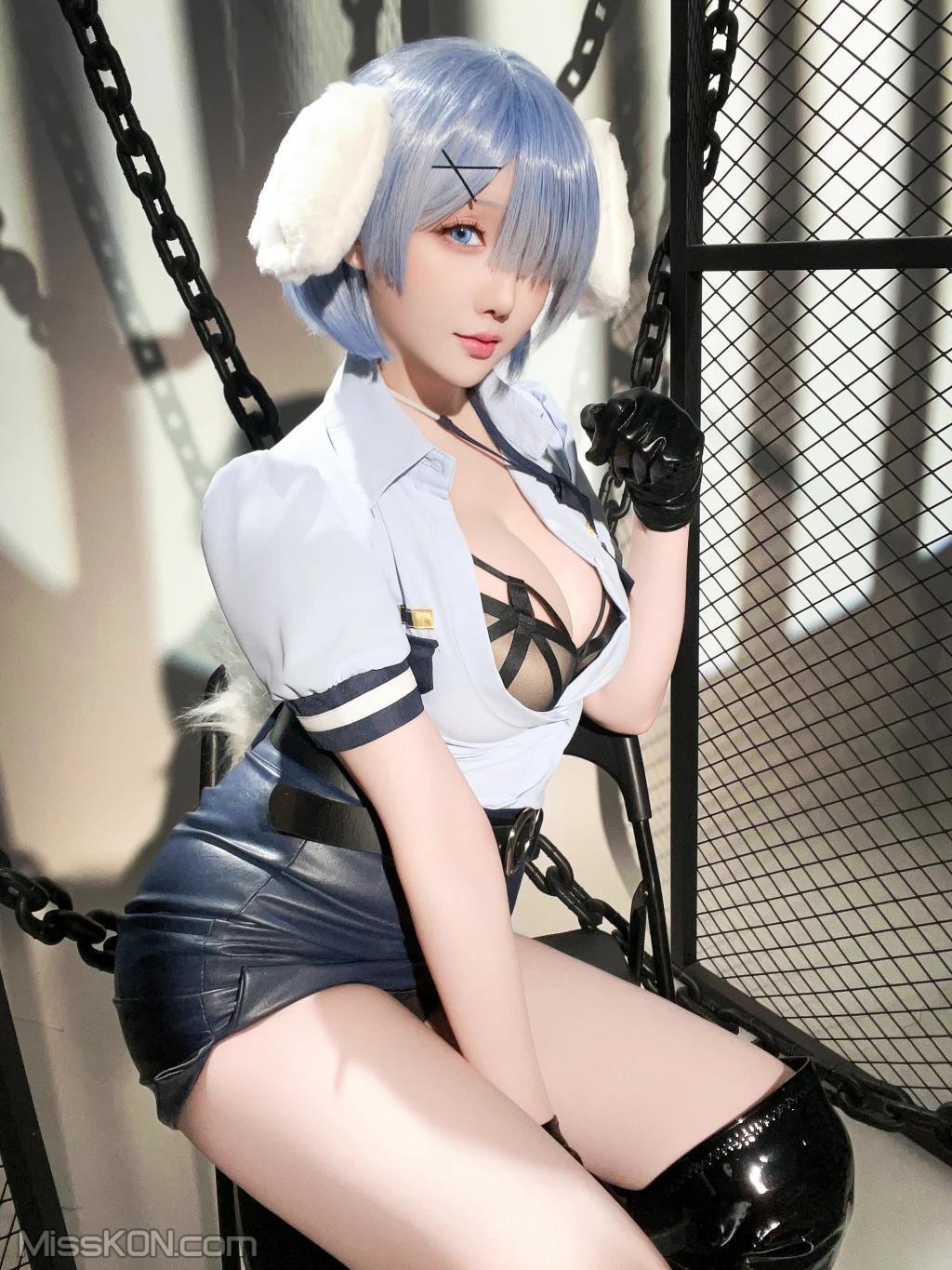 Coser@星之迟迟Hoshilily: 2024年02月计划C RE0 蕾姆 狗耳警官 (101 photos )