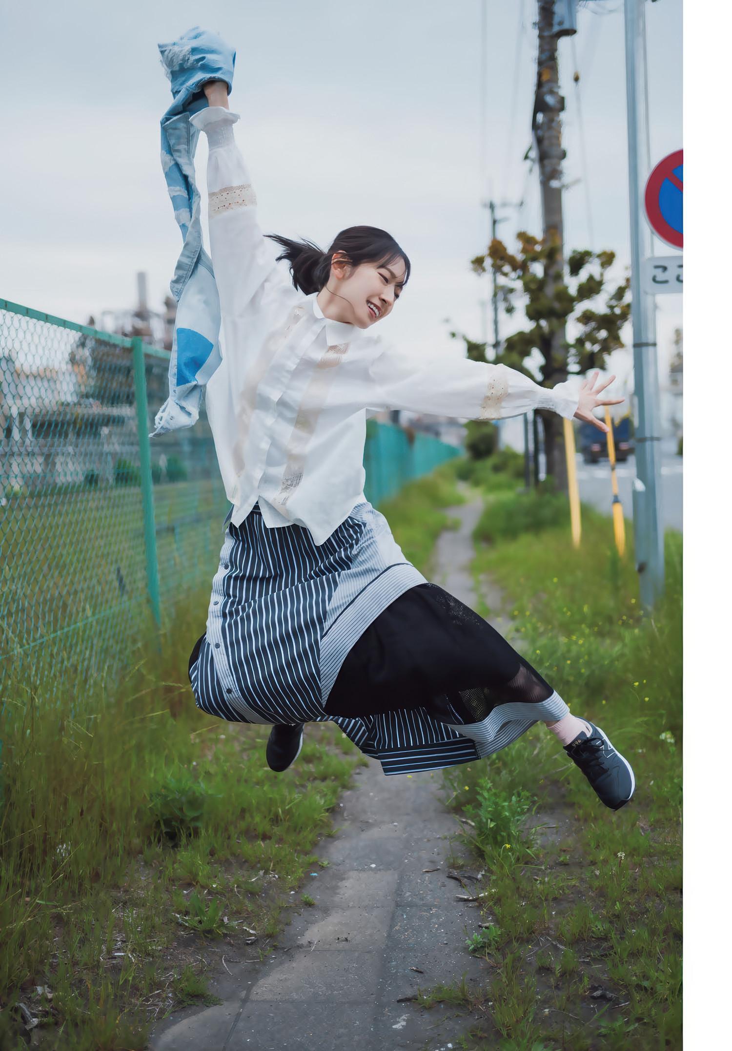 Miku Kanemura 金村美玖, Shonen Magazine 2025 No.26 (週刊少年マガジン 2025年26号)(8)