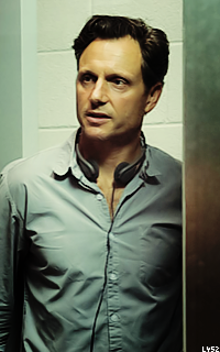 Tony Goldwyn 5CntR4Qr_o