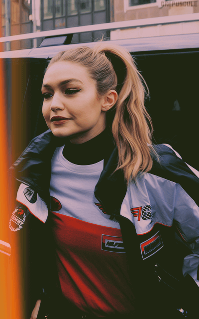 Gigi Hadid - Page 4 NWPS6ZRN_o