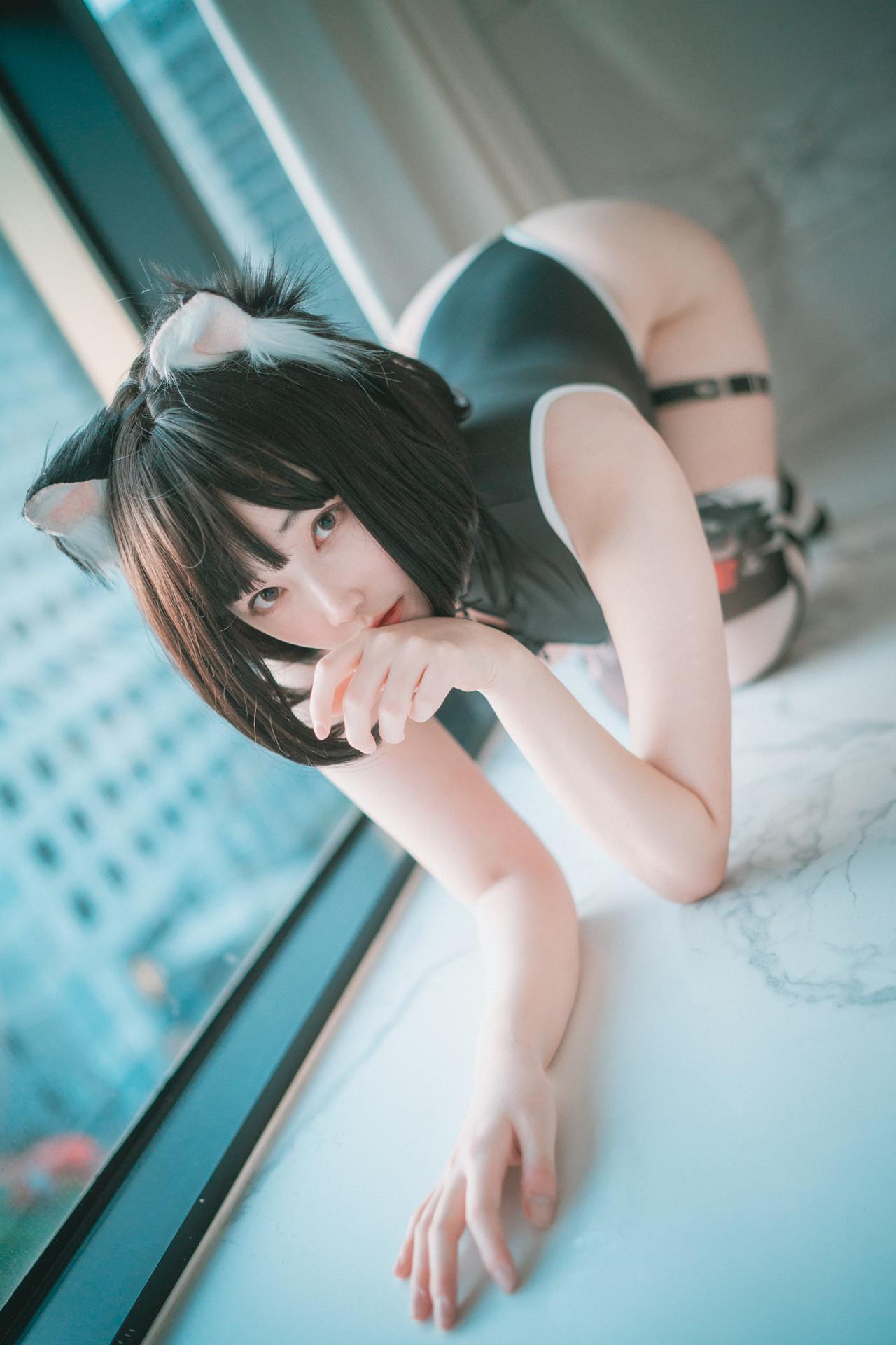 Bambi 밤비, DJAWA ‘Le chat déteste la douche’(13)